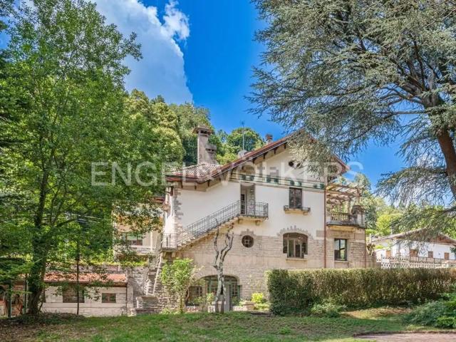 Casa in vendita a Alta Valle Intelvi, Lanzo D'intelvi