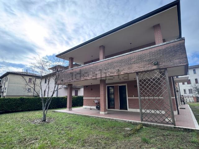 Casa in vendita a Quartiere Marconi, Torri Di Quartesolo