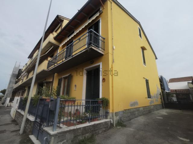Casa in vendita a Vergaio, Prato