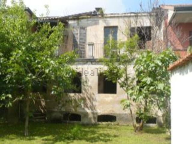 Casa in vendita a Piemonte, Novara