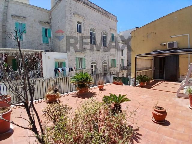 Casa in vendita a Puglia, Bari