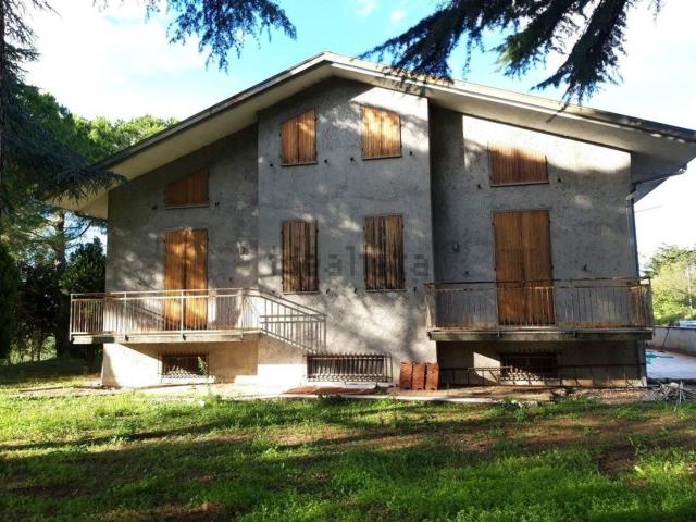 Casa in vendita a Palombara, Marche