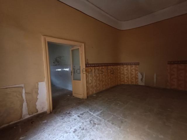 Casa in vendita a Curti