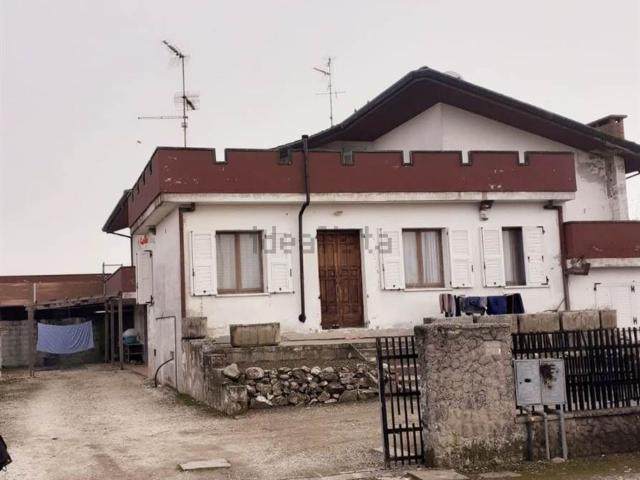 Casa in vendita a Sermide e Felonica, Lombardia