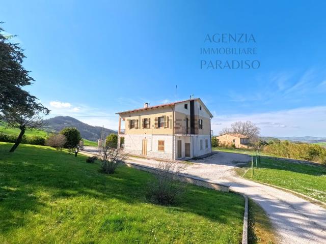 Casa in vendita a Tufo, Marche