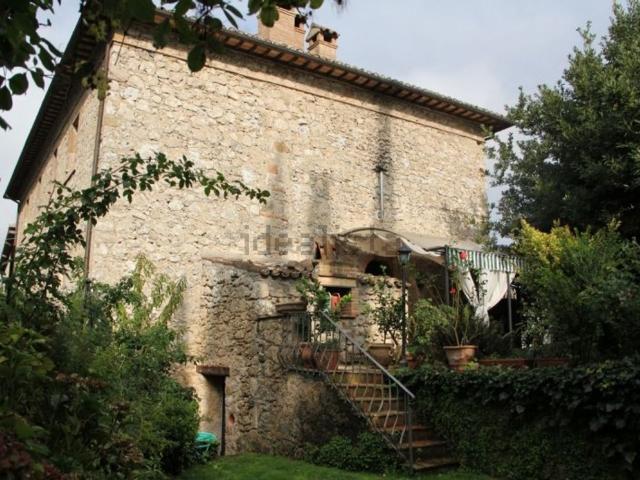 Casa in vendita a Castiglione in Teverina, Viterbo