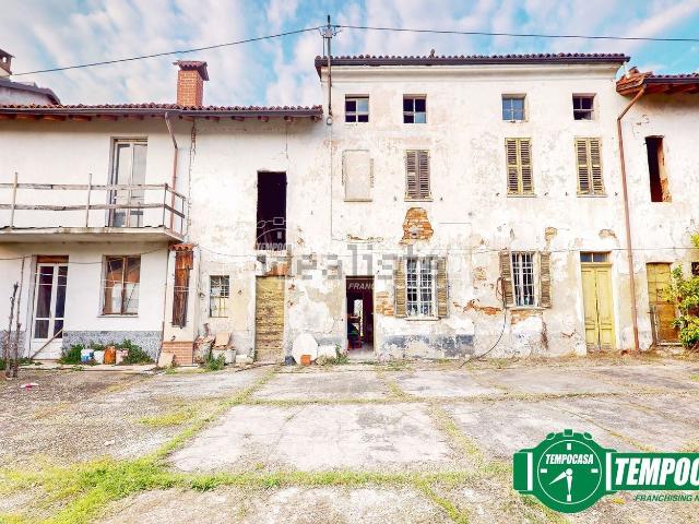Casa in vendita a Piemonte, Alessandria