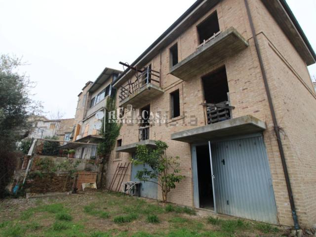 Casa in vendita a Marche, Ascoli Piceno