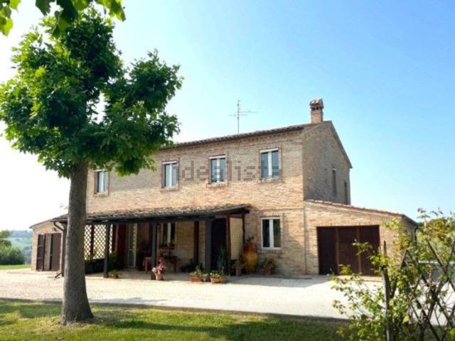 Casa in vendita a Marche, Macerata
