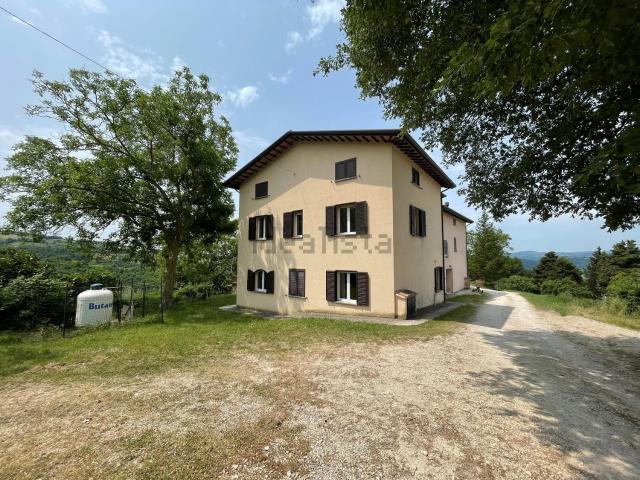 Casa in vendita a Gualdo Tadino, Umbria