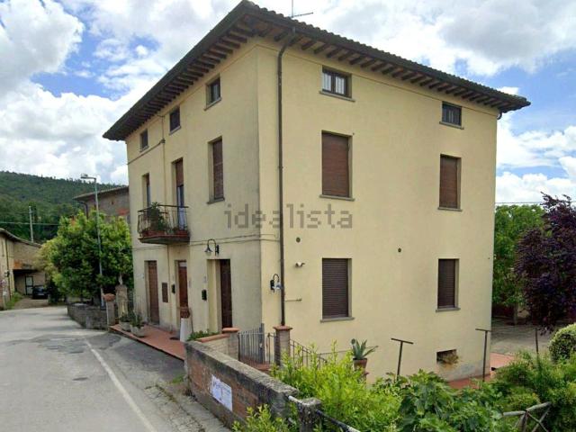 Casa in vendita a Palazzo Del Pero, Toscana