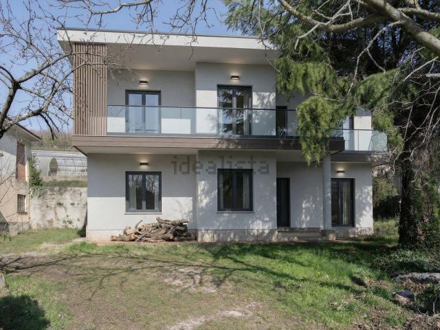 Casa in vendita a Sgonico, Friuli-Venezia Giulia