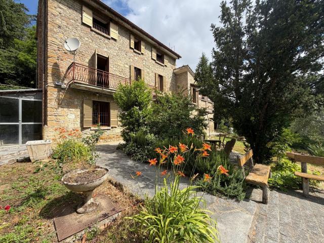 Casa in vendita a Castell'arquato, Reggio Emilia