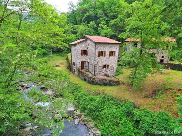 Casa in vendita a Borgallo, Pontremoli