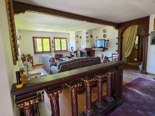 Casa in vendita a Longarone, Veneto