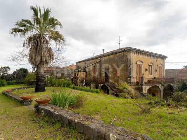Casa in vendita a Pisano, Zafferana Etnea