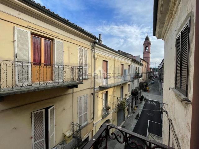 Casa in vendita a Piemonte, Asti