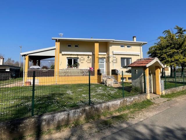 Casa in vendita a Rorai Grande, Pordenone