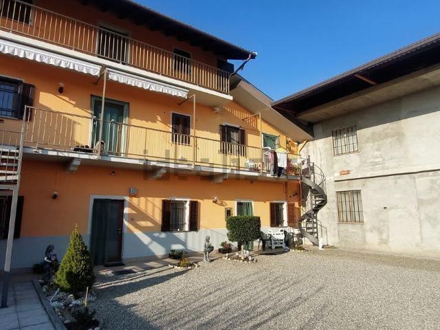 Casa in vendita a Gattico-Veruno, Piemonte