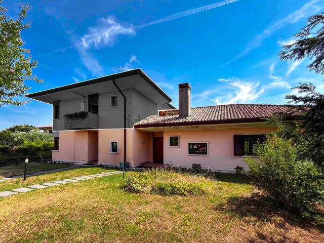 Casa in vendita a San Pietro In Cariano, Veneto