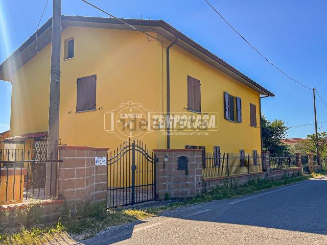 Casa in vendita a Unione di comuni Valmarecchia, Santarcangelo Di