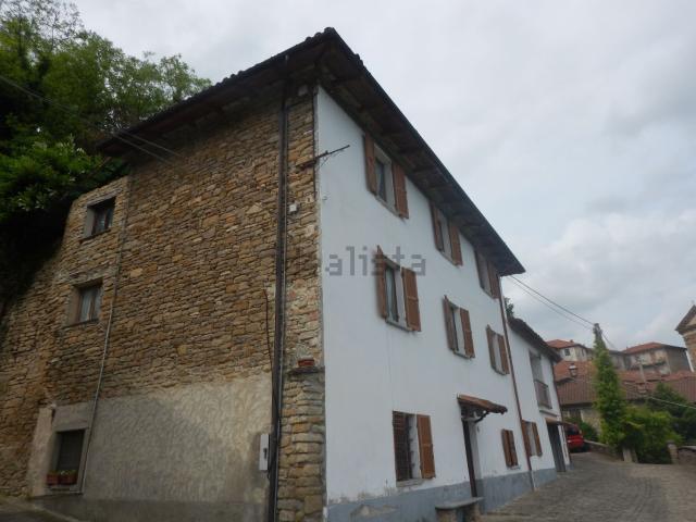 Casa in vendita a Piemonte, Asti