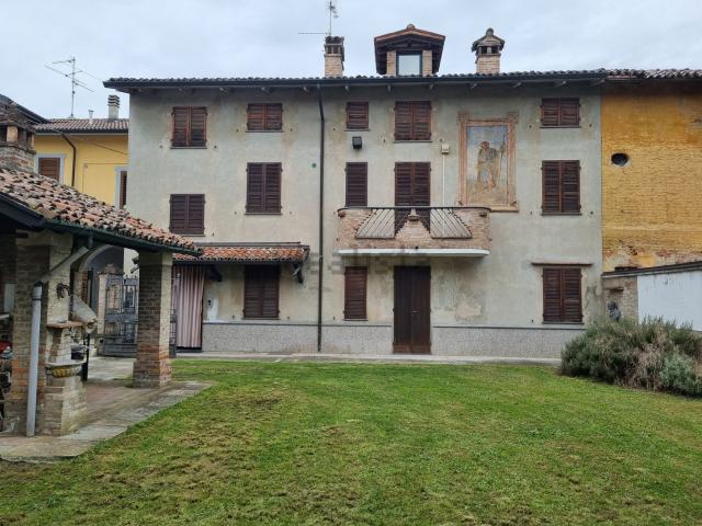 Casa in vendita a San Rocco Al Porto, Lombardia