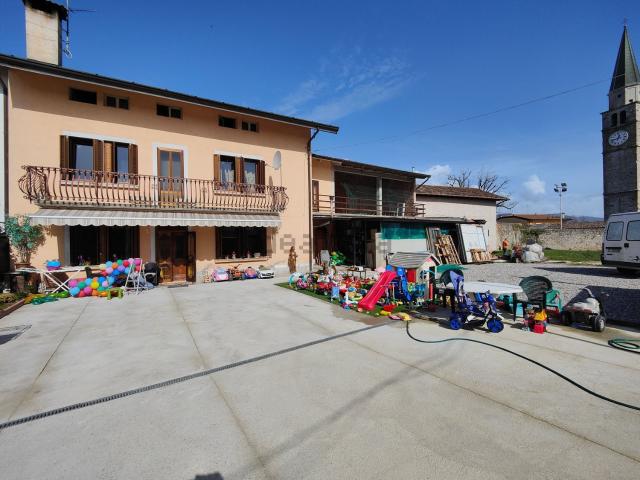 Casa in vendita a Remanzacco, Friuli-Venezia Giulia