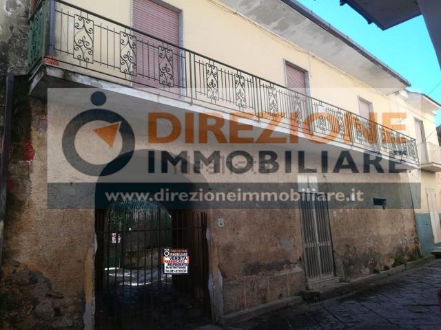 Casa in vendita a Frignano, Campania
