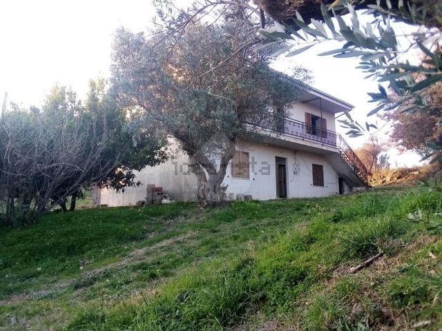 Casa in vendita a Calabria, Cosenza