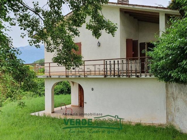 Casa in vendita a Fonte, Monfumo