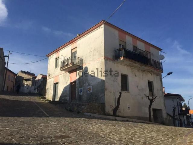 Casa in vendita a Calabria, Cosenza