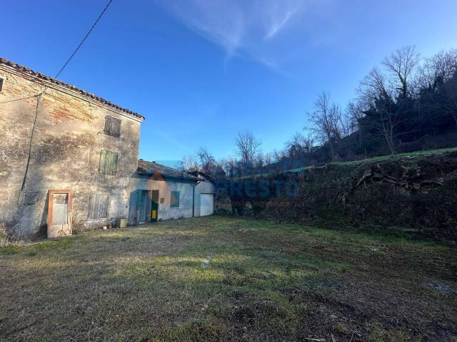Casa in vendita a Unione dei comuni Valle del Savio, Cesenà