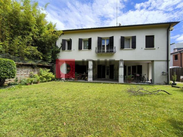 Casa in vendita a Santa Maria del Rovere, Treviso