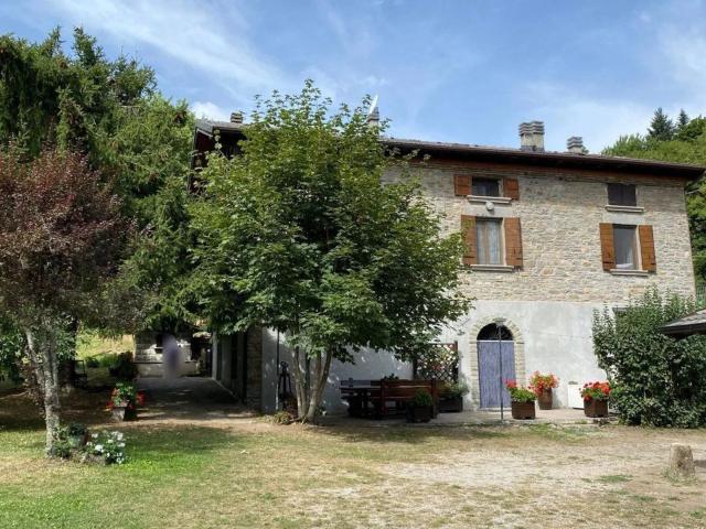 Casa in vendita a Ghiare di Berceto, Berceto