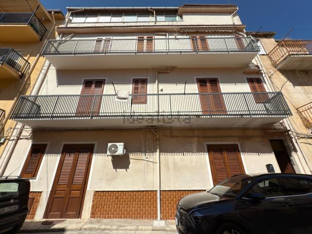 Casa in vendita a Partinico, Sicilia