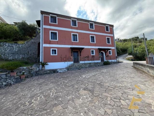 Casa in vendita a Calabria, Cosenza