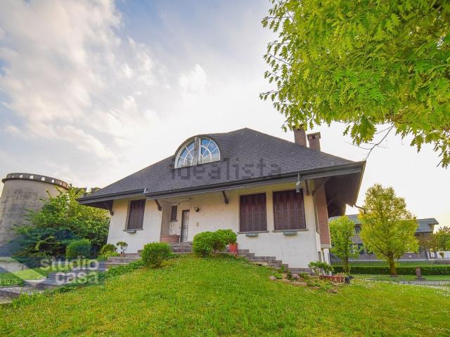 Casa in vendita a Merlino, Lombardia