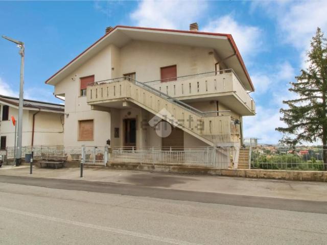 Casa in vendita a Unione dei Comuni della Val Vibrata, Tortoreto