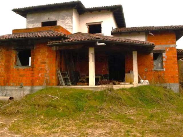 Casa in vendita a Confienza, Lombardia