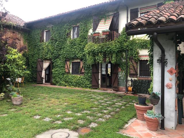 Casa in vendita a Piemonte, Asti