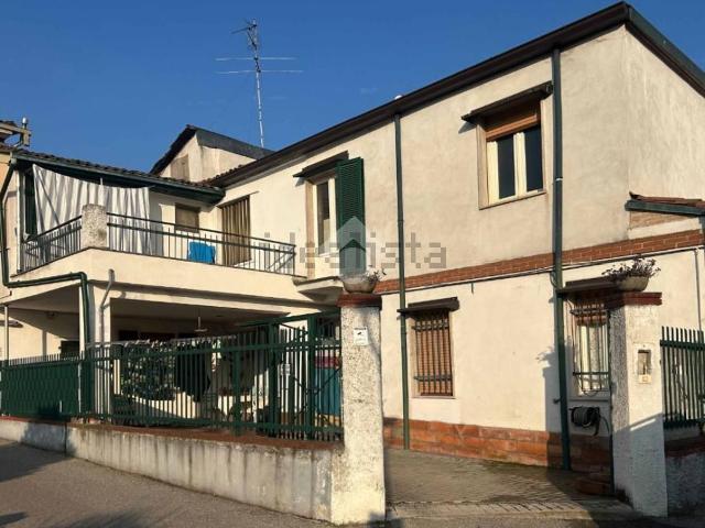 Casa in vendita a Vaiano Cremasco, Lombardia
