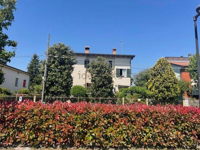 Casa in vendita a Lubiana, Sorbolo