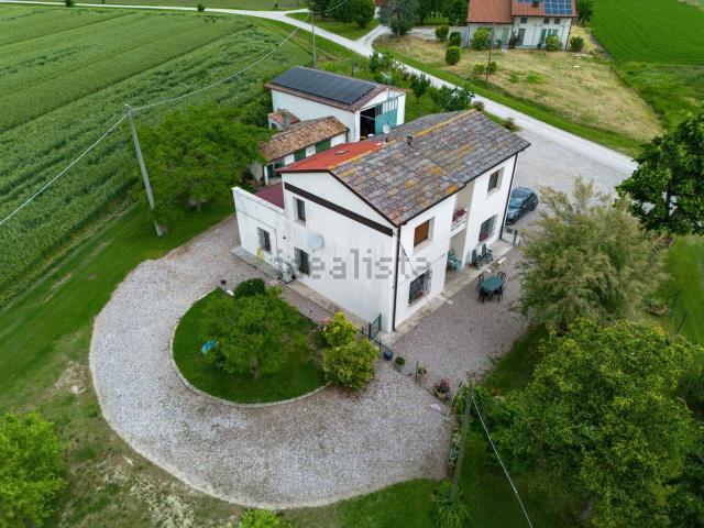 Casa in vendita a Unione Alto Ferrarese, Bondeno