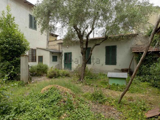 Casa in vendita a San Lorenzo, Campi Bisenzio