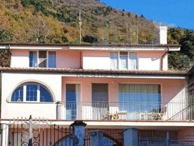 Casa in vendita a Piglio, Lazio