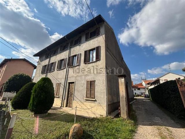 Casa in vendita a Busto Arsizio, Lombardia