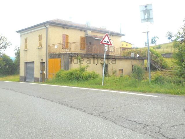 Casa in vendita a Albareto, Reggio Emilia