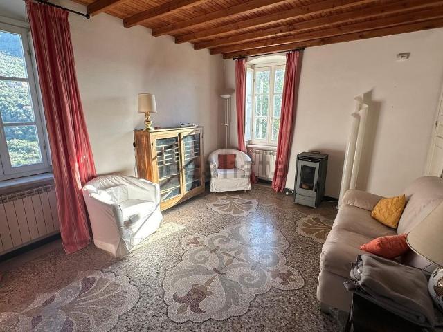 Casa in vendita a Prelà, Liguria