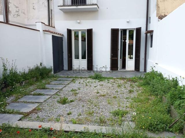 Casa in vendita a I lecci, Prato